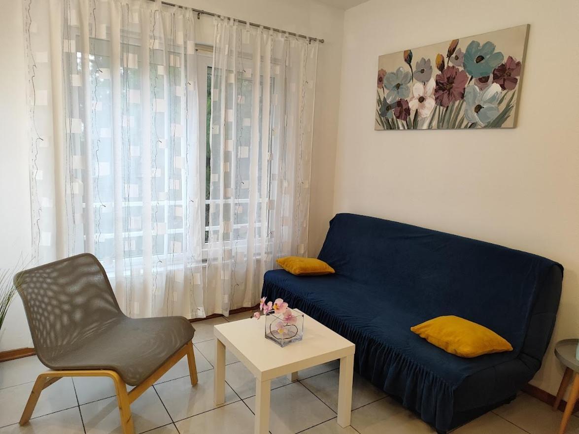 Nemira Beach Apartments Omiš Esterno foto